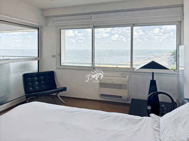 Appartement - 120 m² - 4 pièces