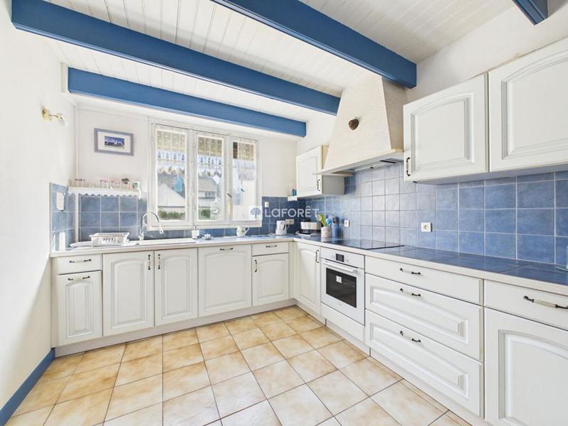 Maison - 147 m² - 7 pièces