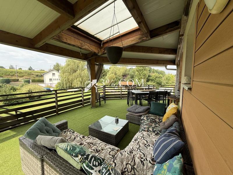 Maison - 170 m² - 7 pièces