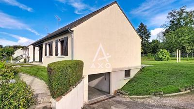 Maison - 92 m² - 5 pièces