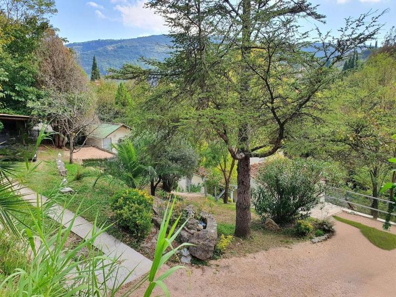 Mas - 189 m² - 7 pièces