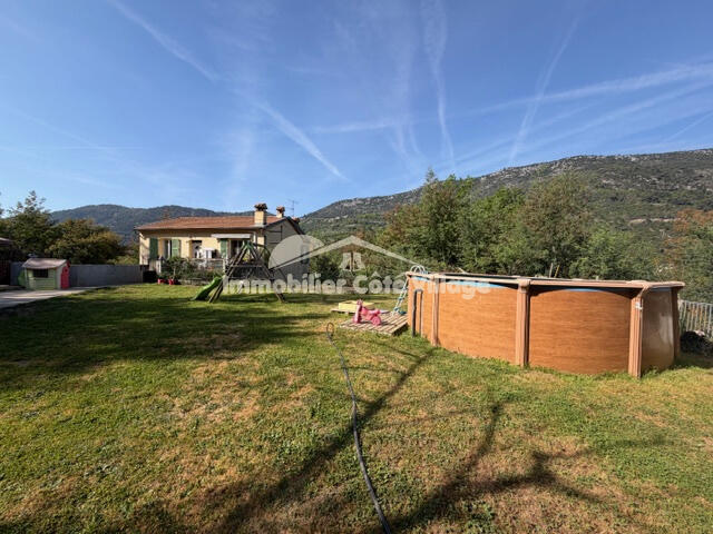 Appartement - 75 m² - 3 pièces