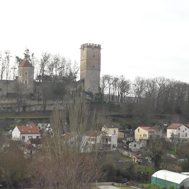 Appartement - 96 m² - 5 pièces