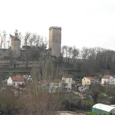 Appartement - 96 m² - 5 pièces