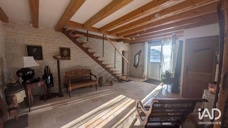 Maison - 284 m² - 7 pièces