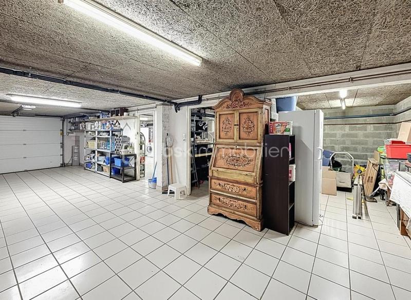 Maison - 175 m² - 7 pièces