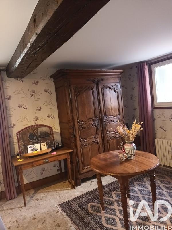 Maison - 95 m² - 5 pièces