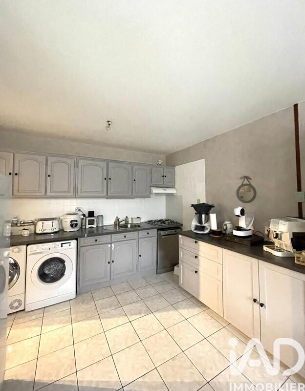 Appartement - 102 m² - 5 pièces