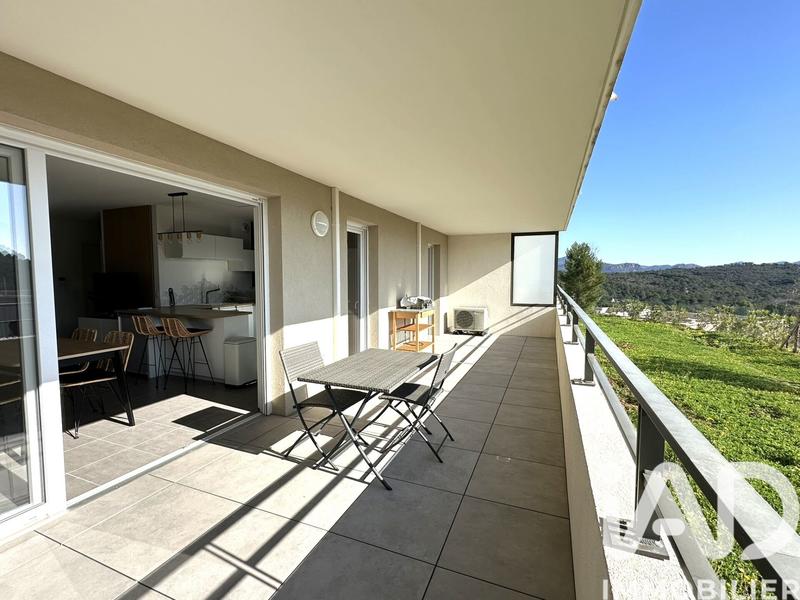 Appartement - 55 m² - 2 pièces