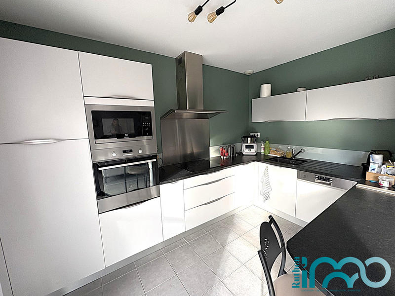 Maison - 87 m² - 4 pièces