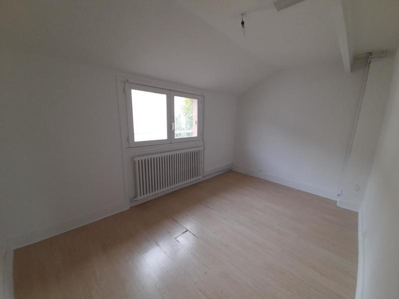 Maison - 190 m² - 9 pièces