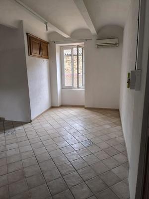 Appartement - 74 m² - 2 pièces