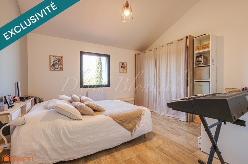 Maison - 185 m² - 5 pièces