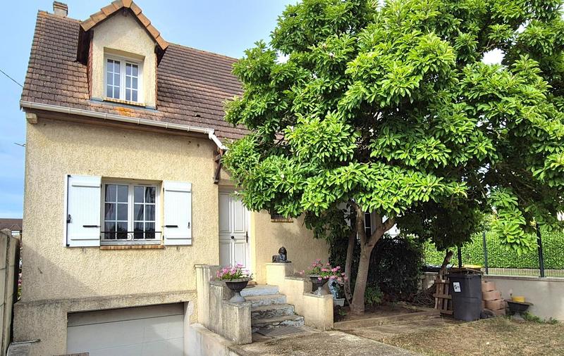 Maison - 114 m² - 6 pièces