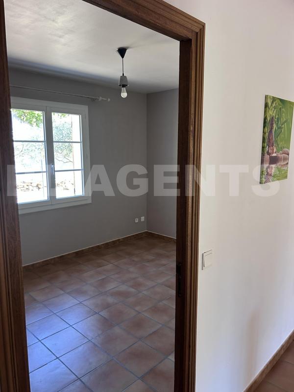 Maison traditionnelle - 150 m² - 5 pièces