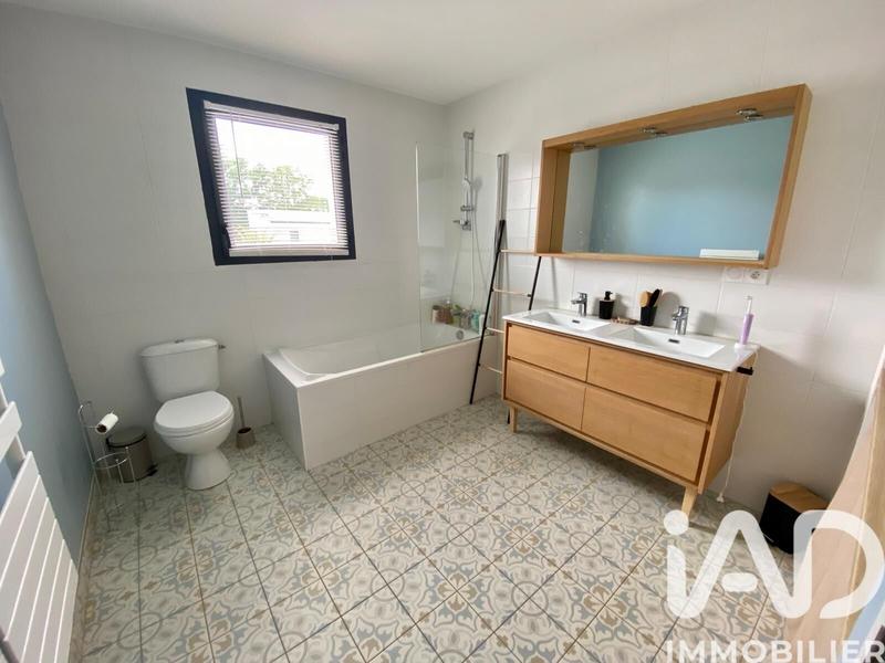 Maison - 113 m² - 5 pièces