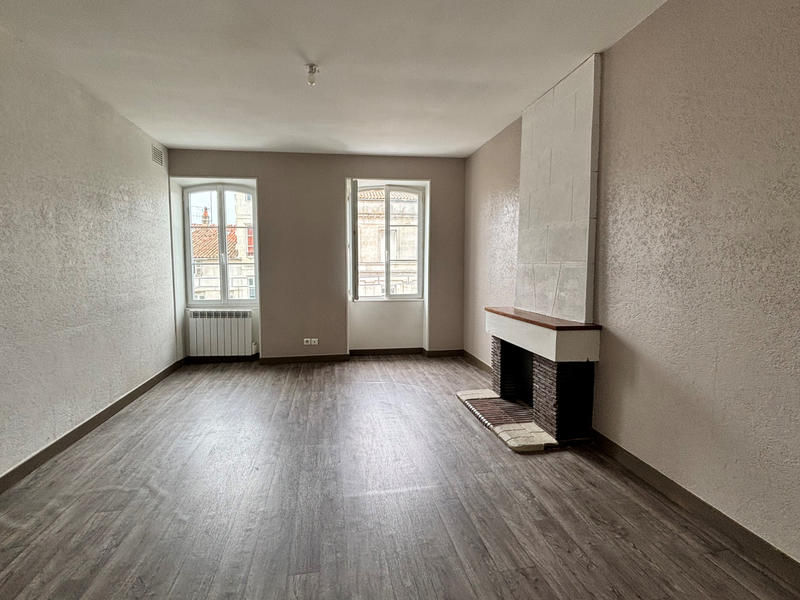 Appartement - 96 m² - 4 pièces