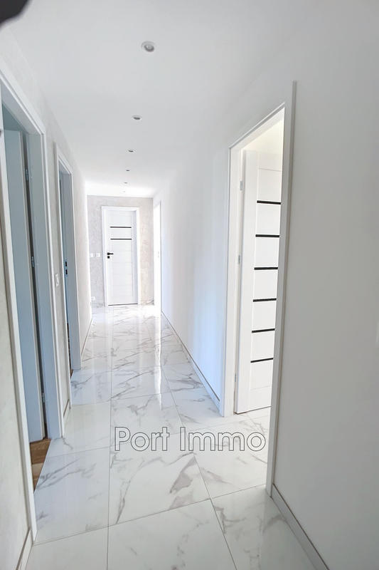 Appartement - 121 m² - 4 pièces