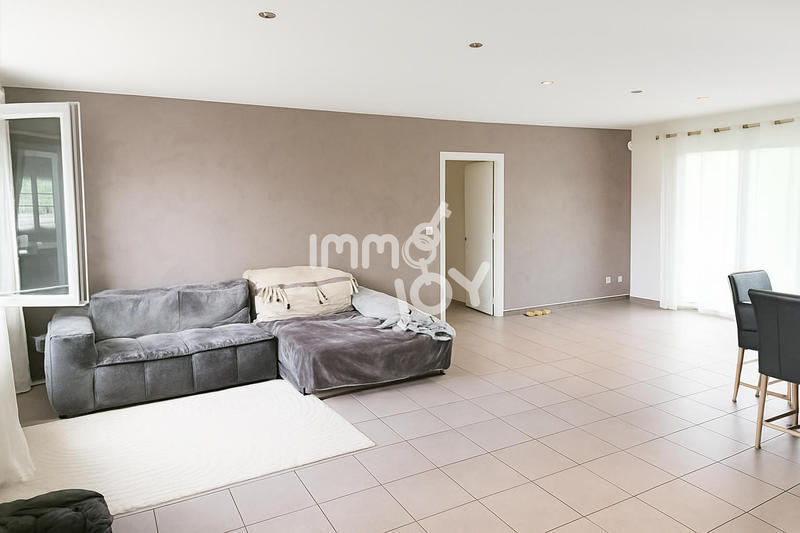 Maison - 96 m² - 4 pièces