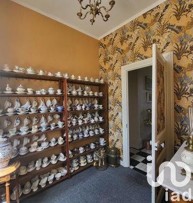 Maison - 265 m² - 9 pièces