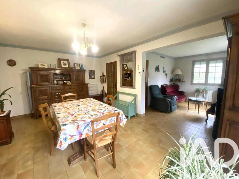 Maison - 98 m² - 5 pièces