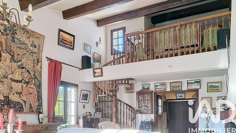 Maison - 142 m² - 5 pièces