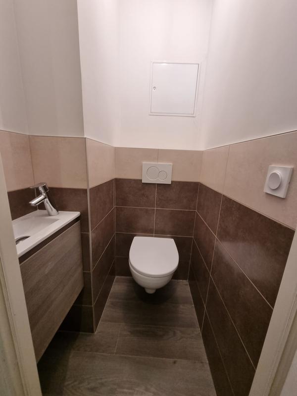 Maison - 260 m² - 10 pièces