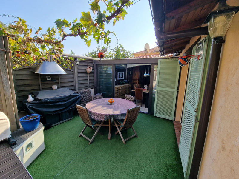 Maison - 104 m² - 4 pièces