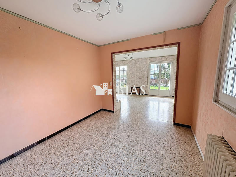 Maison - 93 m² - 4 pièces