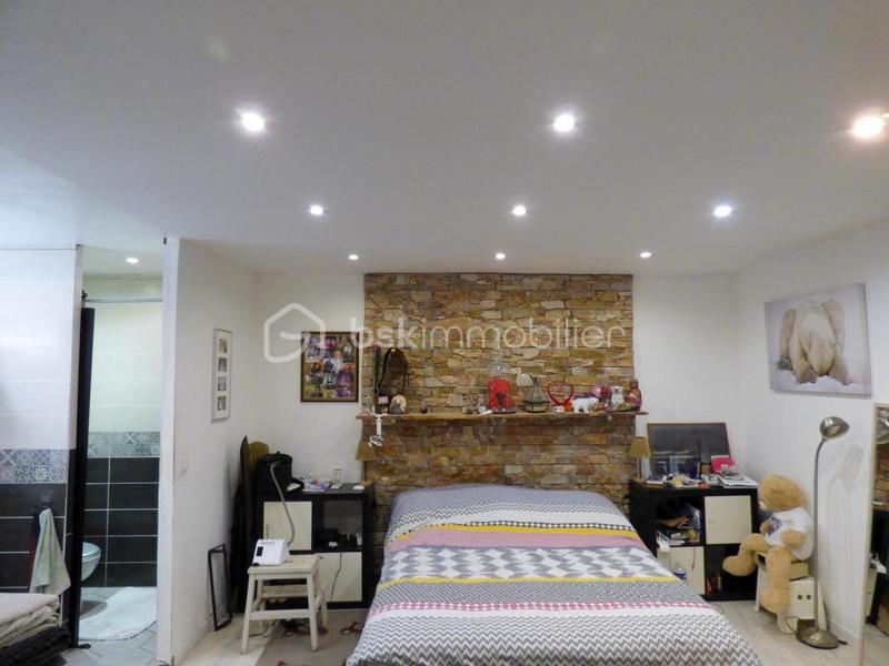 Villa - 180 m² - 6 pièces