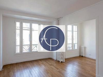 Appartement - 89 m² - 4 pièces