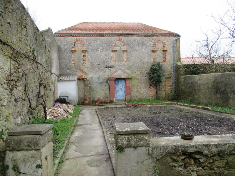Maison ancienne - 140 m² - 3 pièces