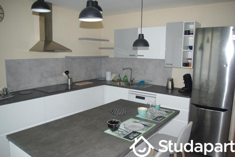 Chambre - 13 m² - 1 pièce