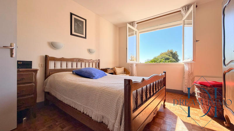 Maison - 165 m² - 7 pièces