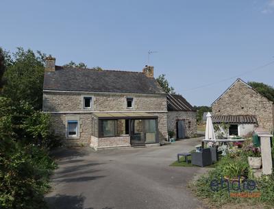 Maison - 111 m² - 4 pièces