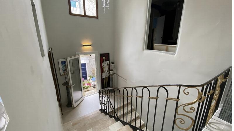 Maison de village - 392 m² - 12 pièces