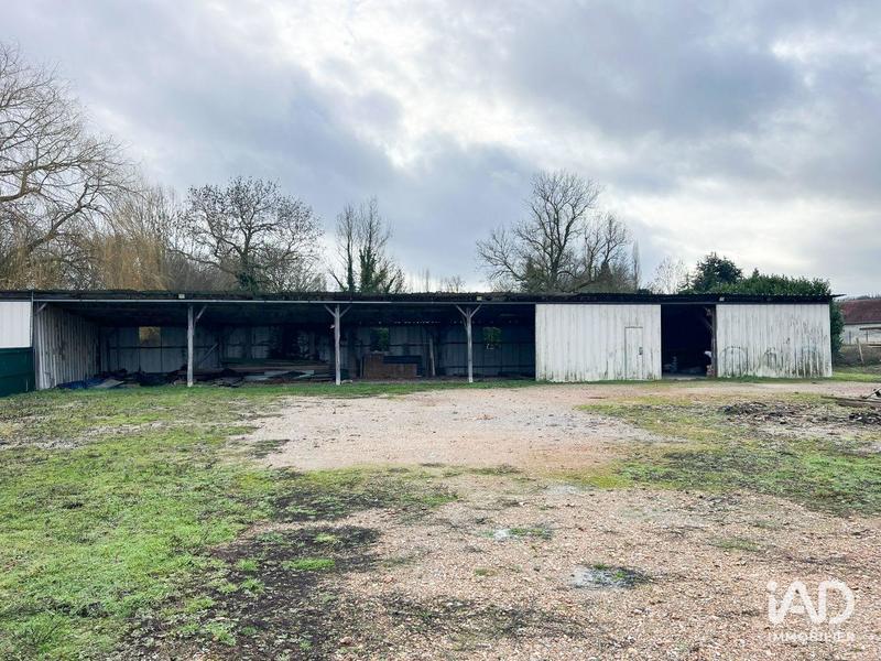 Local commercial - 713 m²