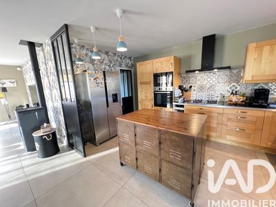 Maison - 136 m² - 5 pièces