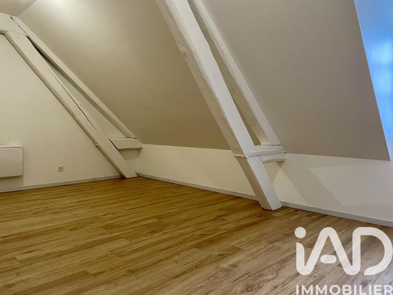 Maison - 237 m² - 10 pièces