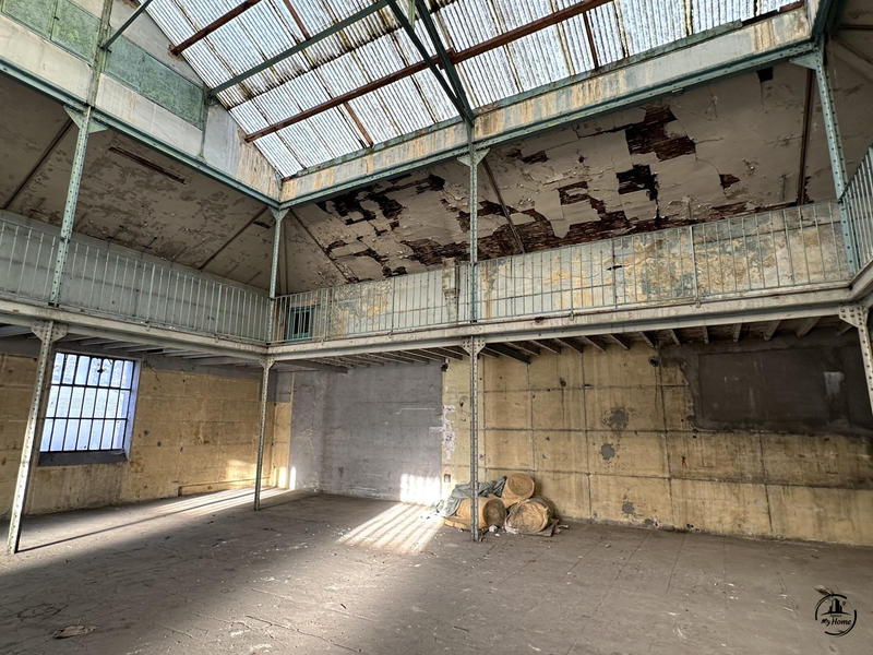 Appartement - 180 m² - 1 pièce