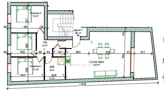Appartement - 89 m² - 4 pièces
