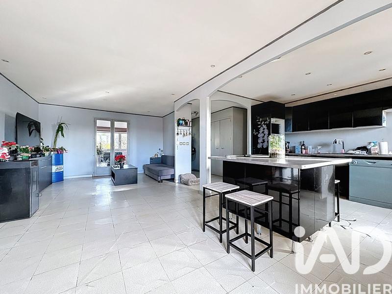 Maison - 191 m² - 8 pièces