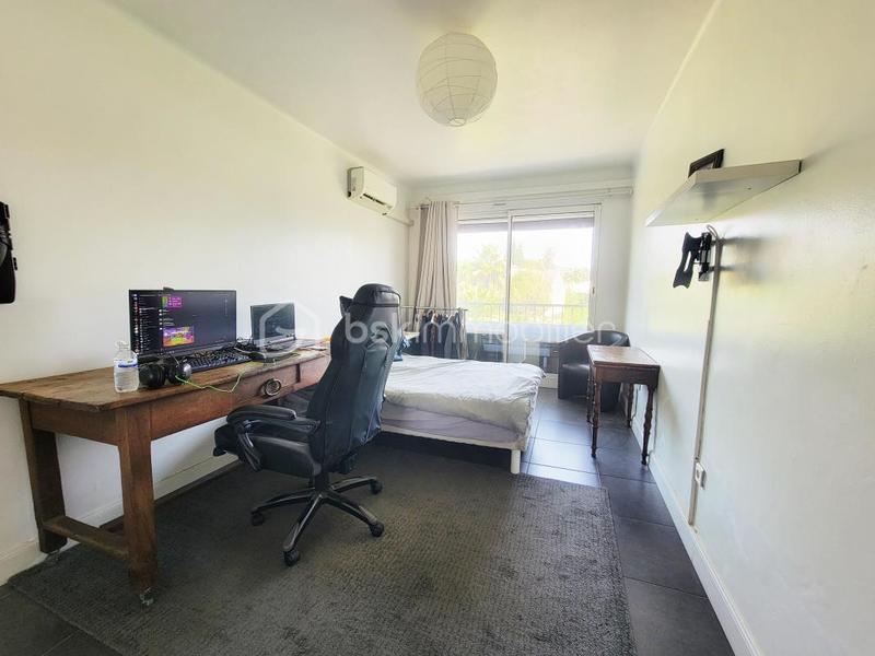 Appartement - 72 m² - 4 pièces