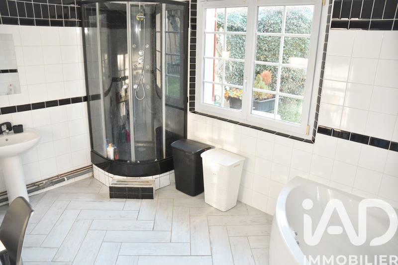 Maison - 77 m² - 3 pièces