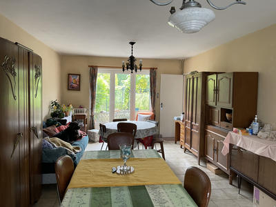 Maison - 85 m² - 5 pièces