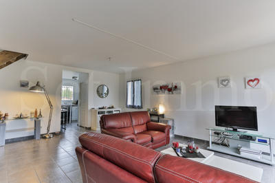 Maison - 189 m² - 10 pièces