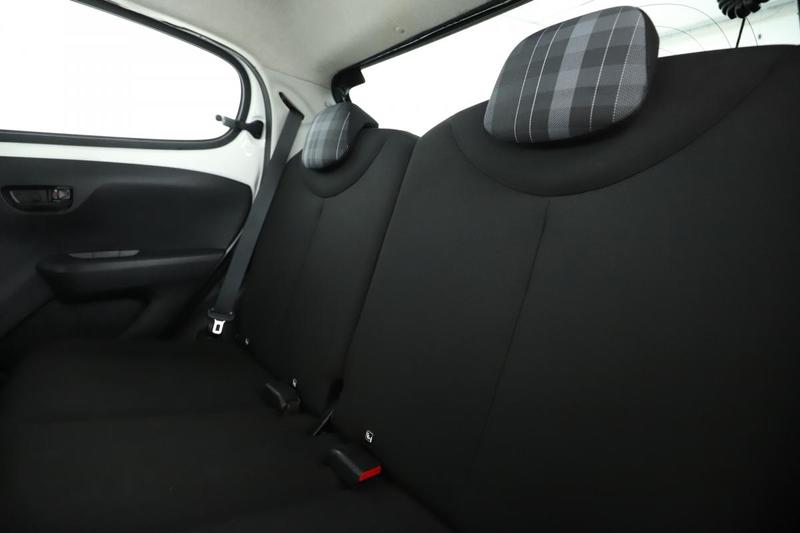 Peugeot 108 1.0 VTi Style 5p 72 ch