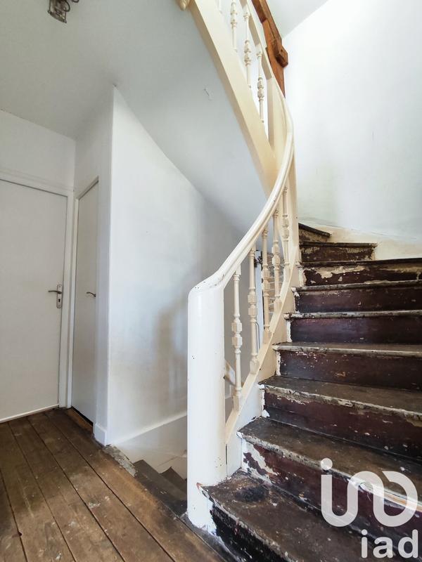 Maison - 200 m² - 7 pièces