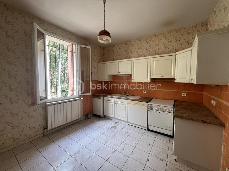 Maison traditionnelle - 149 m² - 7 pièces