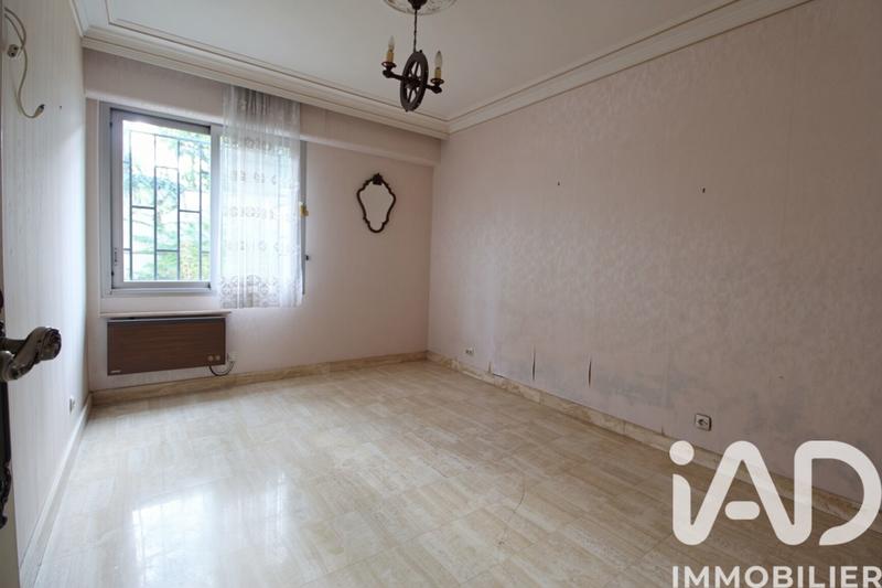 Maison - 193 m² - 7 pièces